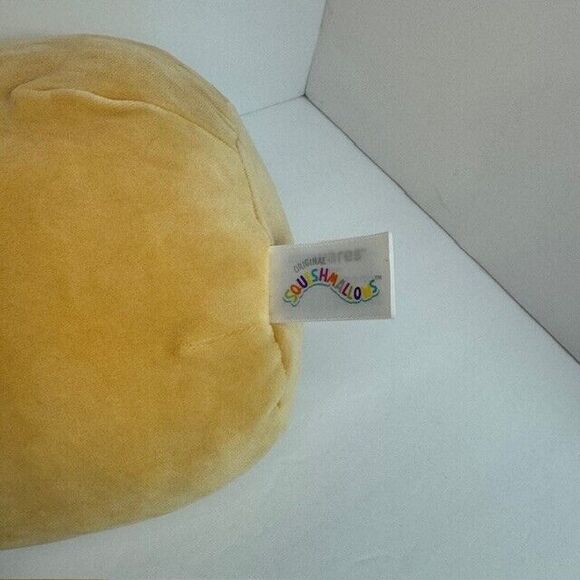 Original Squishmallows  8" Deja‎ the Donut Squishmallow Plush NWT - Picture 7 of 7